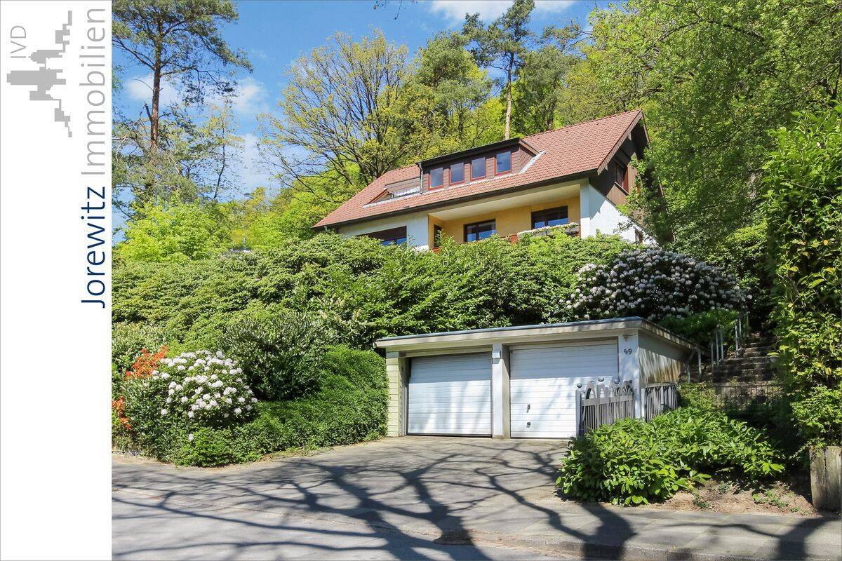 Begehrte Südhanglage in Oerlinghausen – Dreifamilienhaus mit Doppelgarage, 33813 Oerlinghausen
