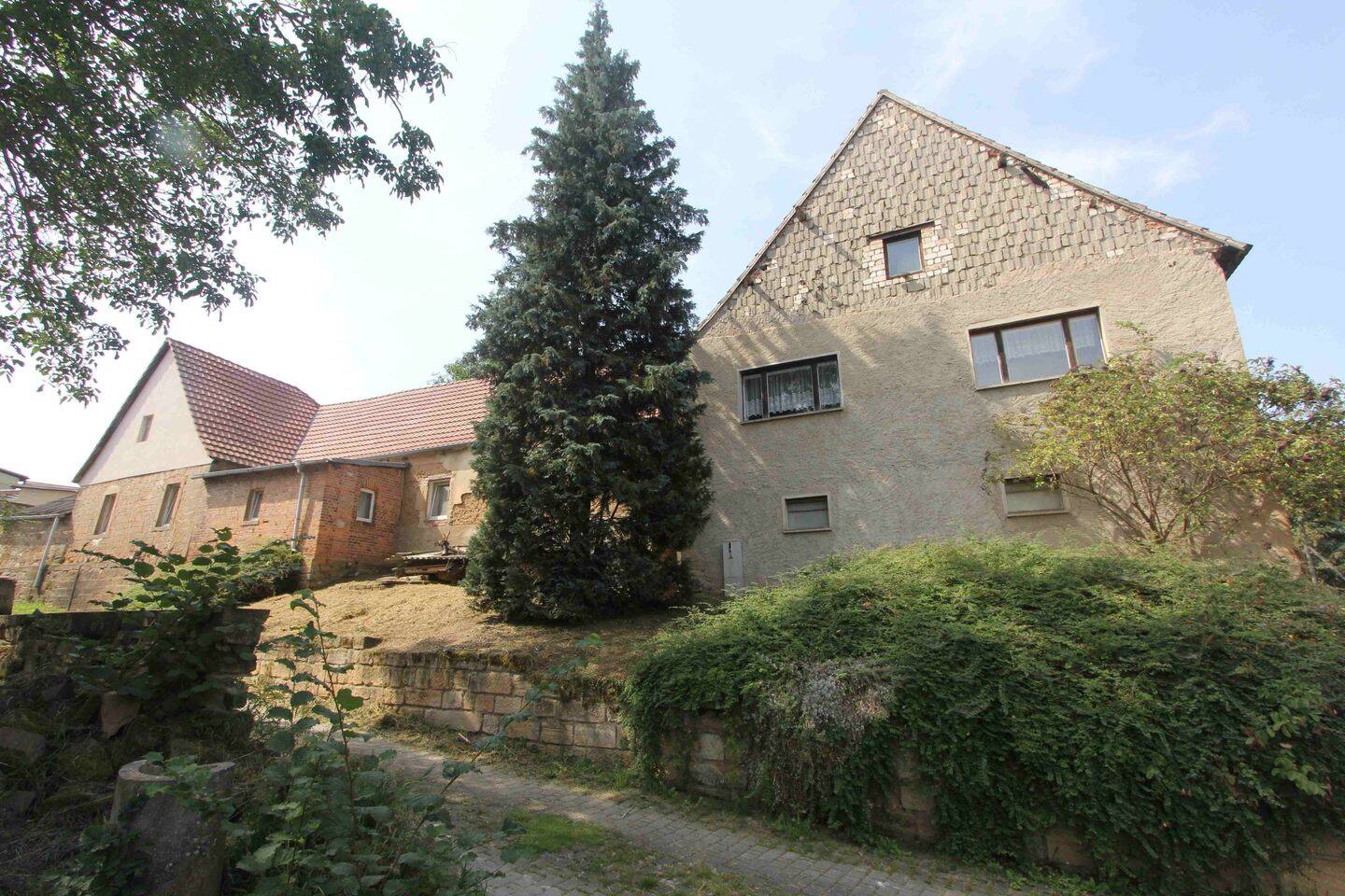 Idyllisch gelegener Bauernhof in Weißenschirmbach, 6268 Querfurt