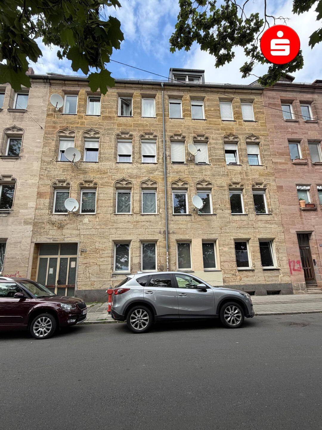 Gepflegte 2-Zimmer-Wohnung in einem ensemblegeschützten Altbau, 90429 Nürnberg