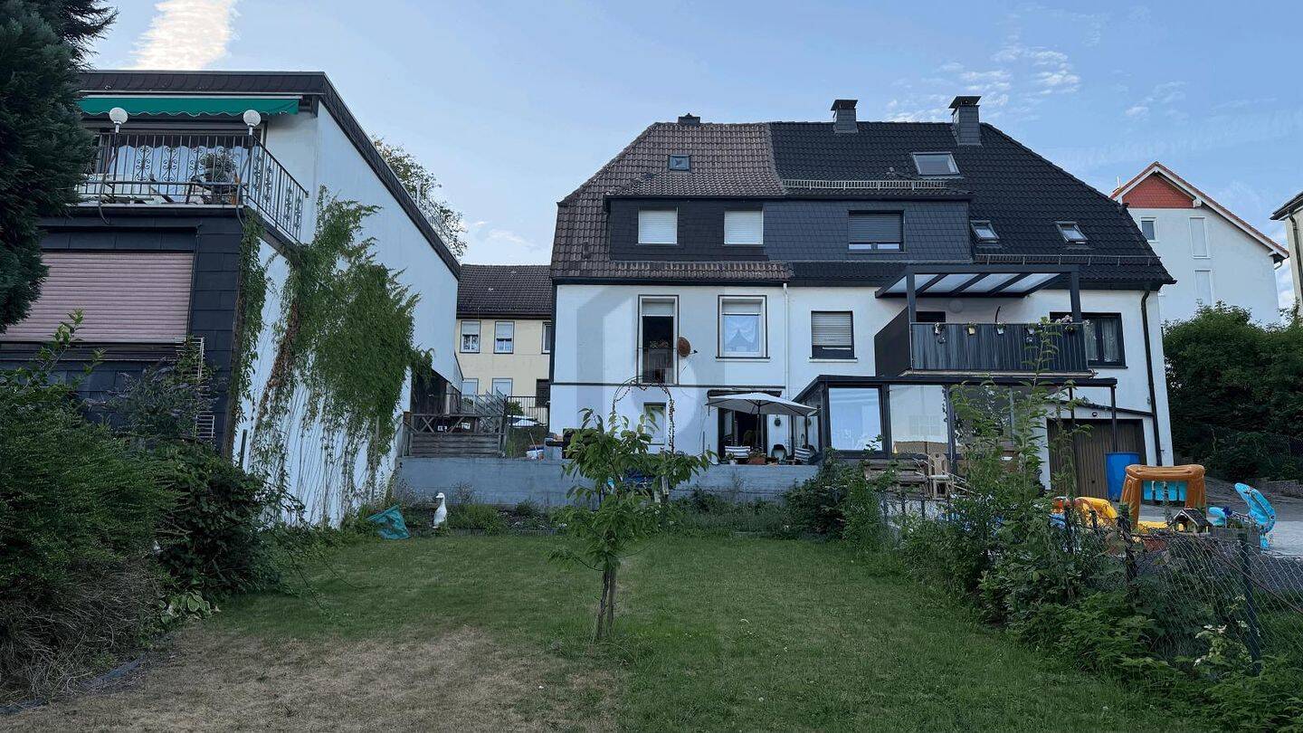 IHR NEUES ZUHAUSE MIT HERRLICHER GARTENOASE, 58509 Lüdenscheid