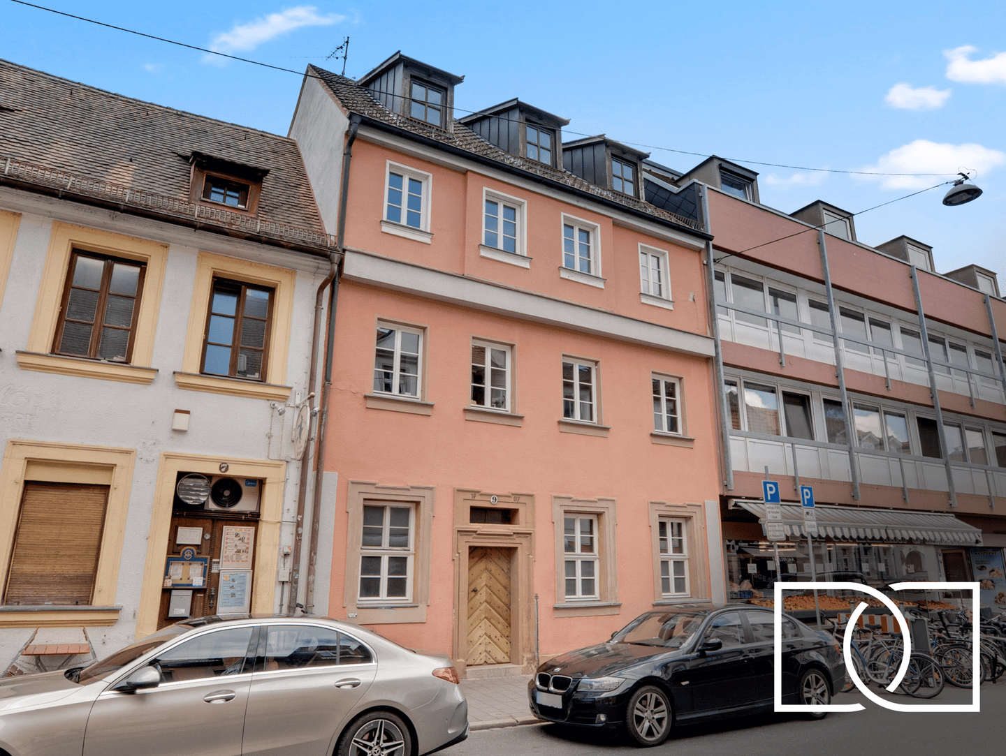 Erlangen Zentrum! Modernisiertes Mehrfamilienhaus mit Denkmalschutz, 91054 Erlangen (Burgberg Erlangen-Nord Erlangen-Ost Innenstadt Sieglitzhof)