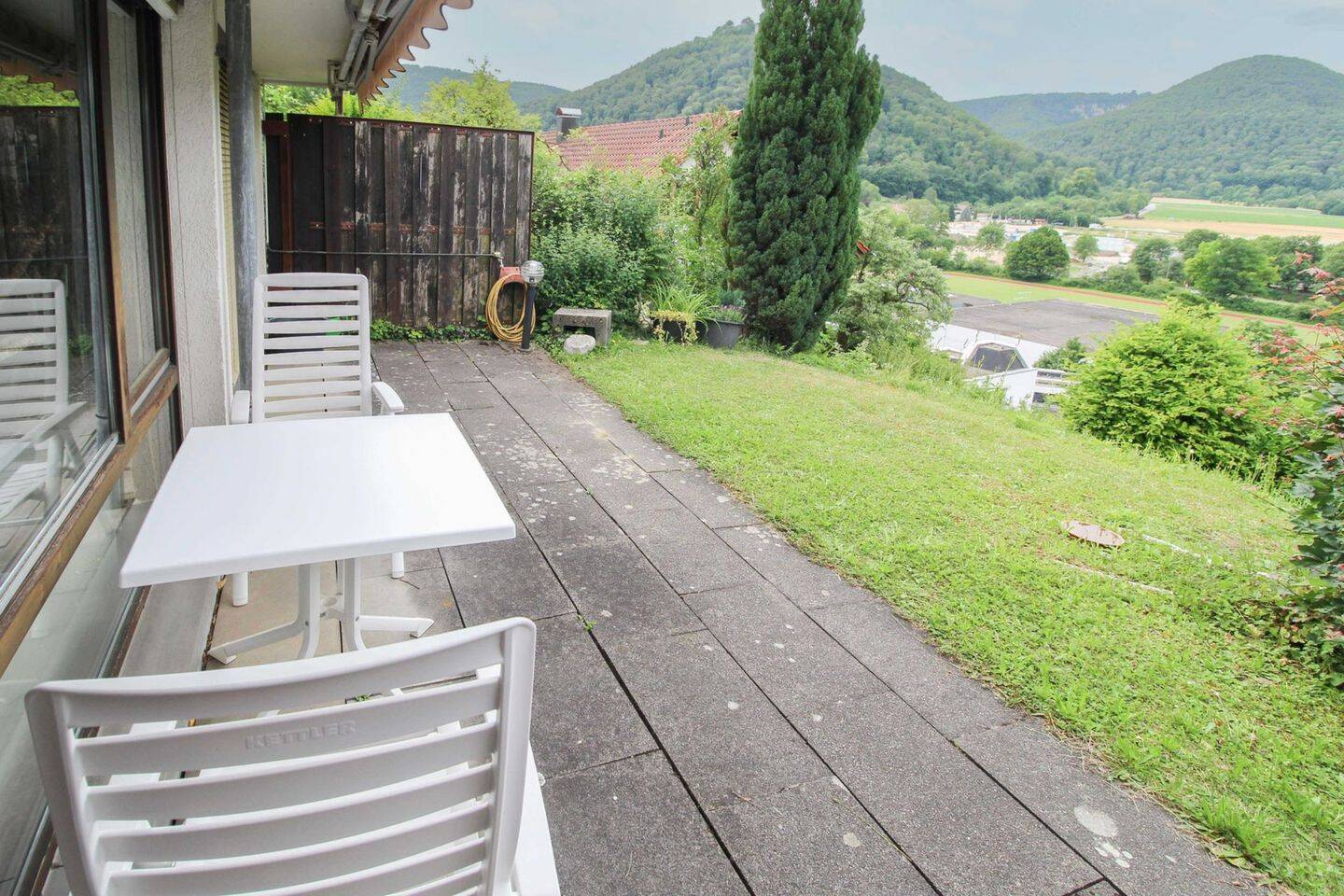 Top-Anlageobjekt in Bad Urach: Gepflegte 2-Zimmer-Wohnung mit sicherer Perspektive, 72574 Bad Urach