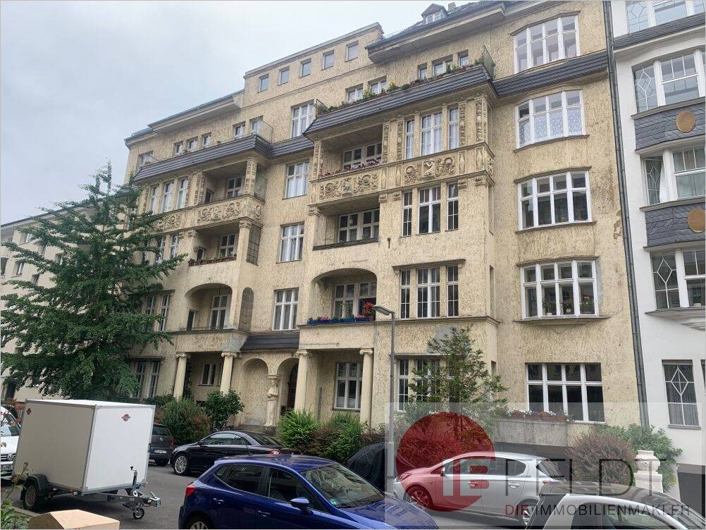 Lichtdurchflutete Altbauwohnung mit Aufzug und großem Gestaltungspotenzial in begehrter Lage, 10825 Berlin (Tempelhof-Schöneberg Schöneberg Wilmersdorf)