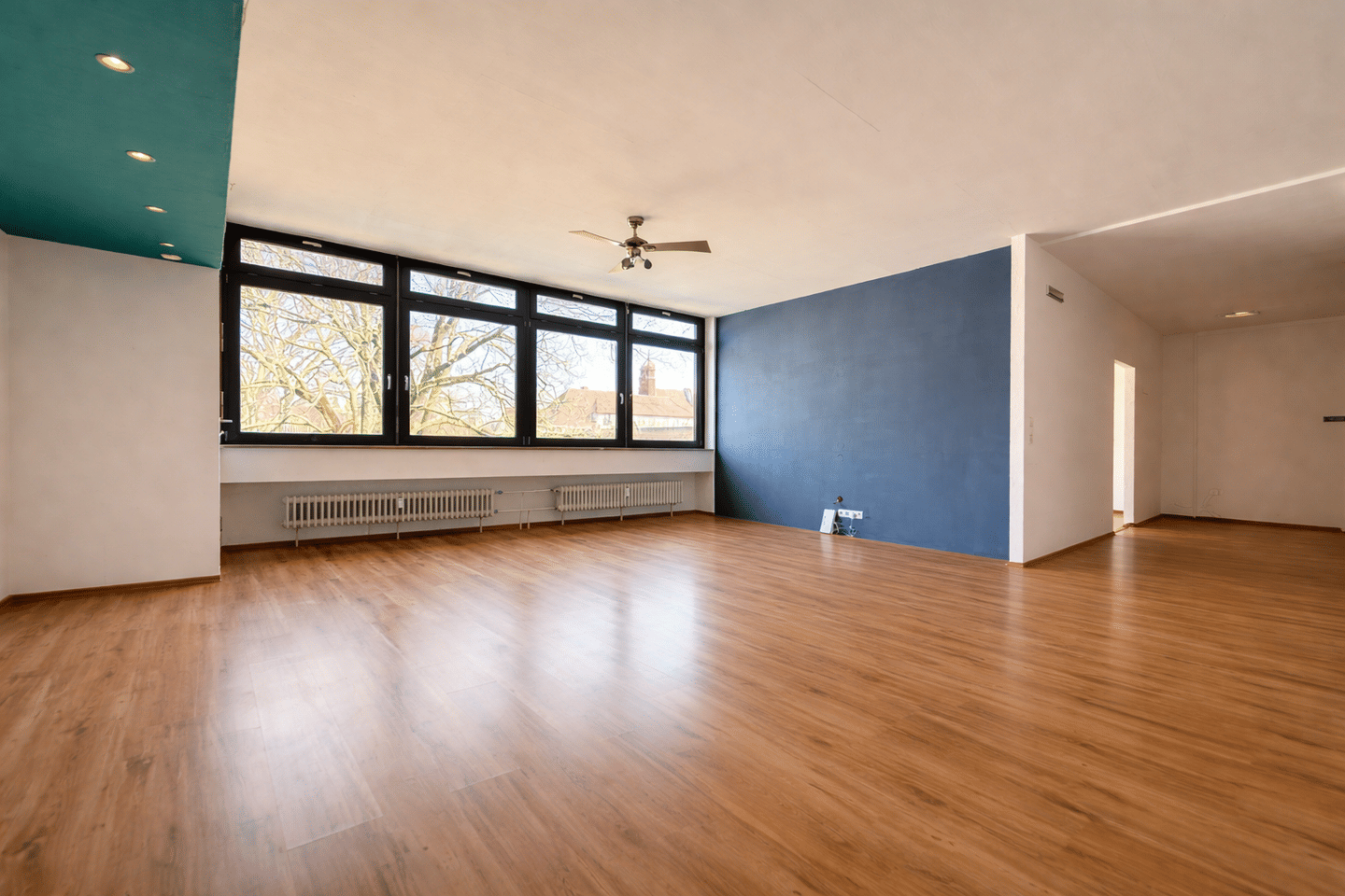 Zentraler geht’s kaum: 2,5-Zimmer mit 88 m², Aufzug und viel Potential in der Sindelfinger City!, 71063 Sindelfingen