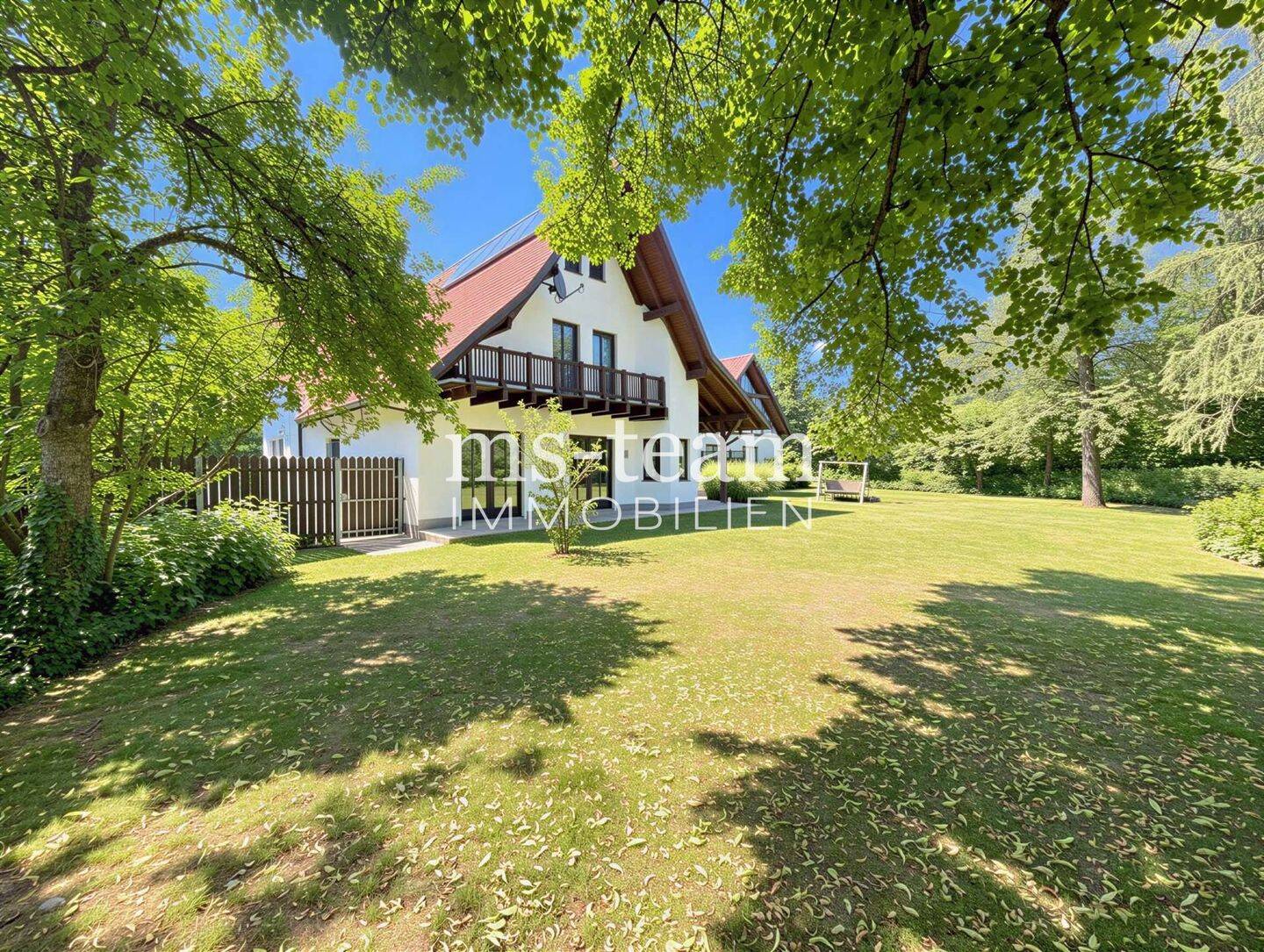 Wunderschönes Einfamilienhaus mit tollem Garten und Einliegerwohnung in ruhiger Lage Amberg, 92224 Amberg