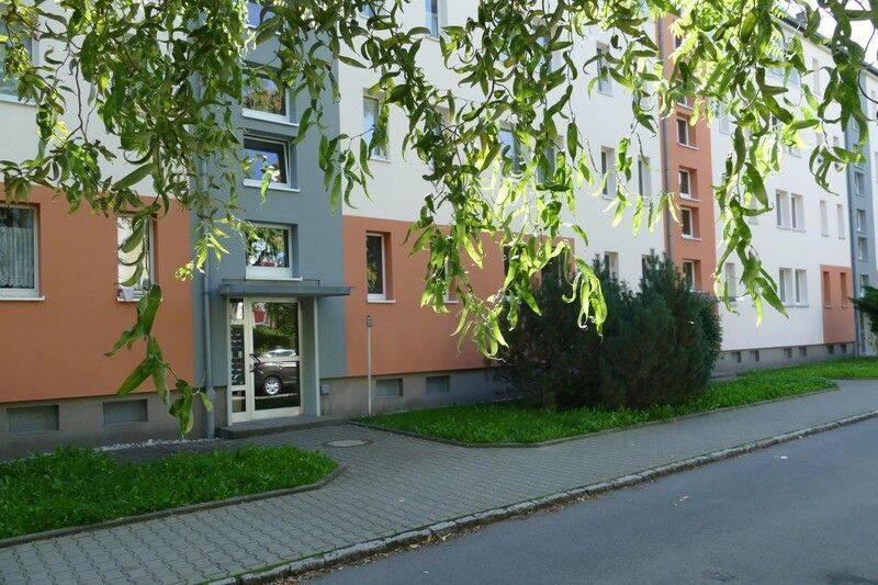 Jetzt nicht verpassen: Schnell EINZIEHEN und Miete SPAREN*, 9116 Chemnitz