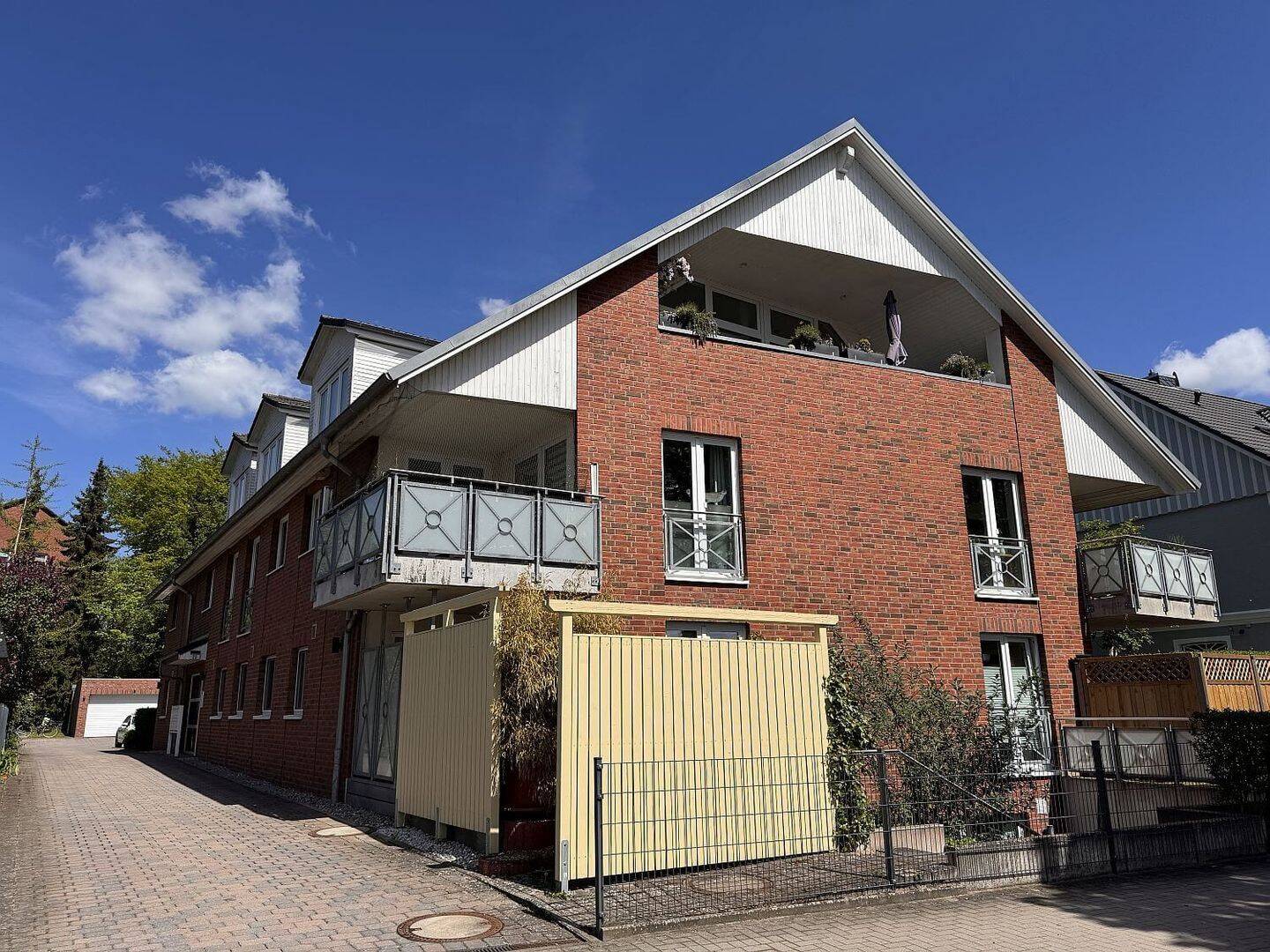 Exklusive 3-4-Zimmer-Wohnung in zentrumsnaher Wohnlage, 22941 Bargteheide