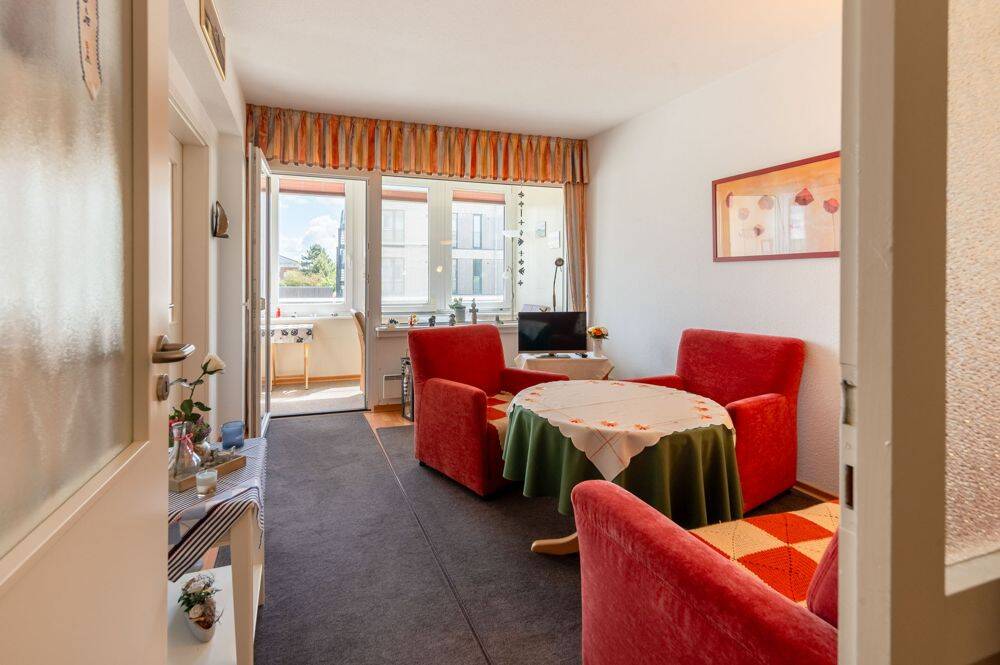 Mit der Nordsee auf Du und Du: schönes 2-Zi.-Apartment mit Garage auf Nordstrand, sofort verfügbar!, 25845 Nordstrand