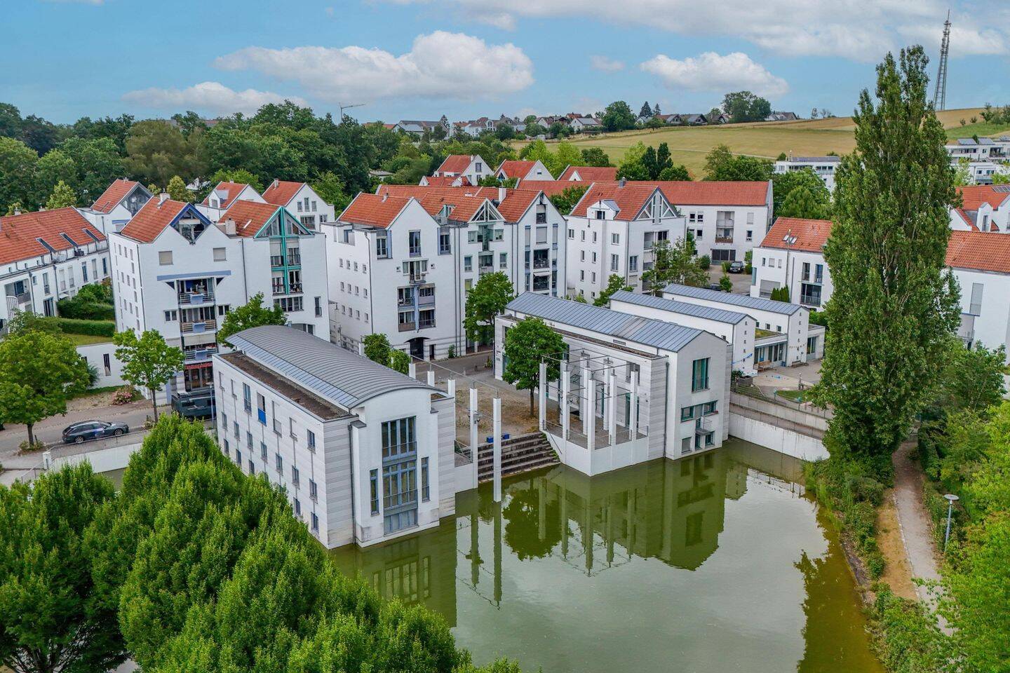 Wohnen mit Stil, Komfort und Lebensqualität – Ihr neue Immobilie in einer der begehrtesten Wohnlagen Biberachs, 88400 Oggelshausen