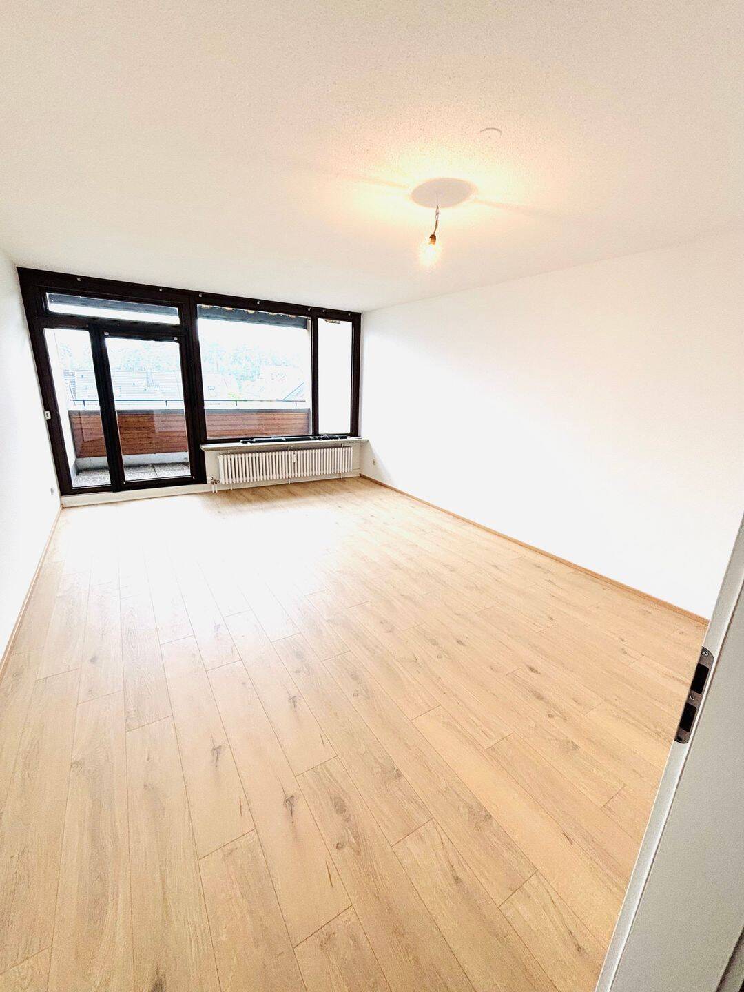 NEU *TOP* Helle 3,5-Zimmer-ETW mit Loggia und Garage, 90552 Röthenbach a.d. Pegnitz