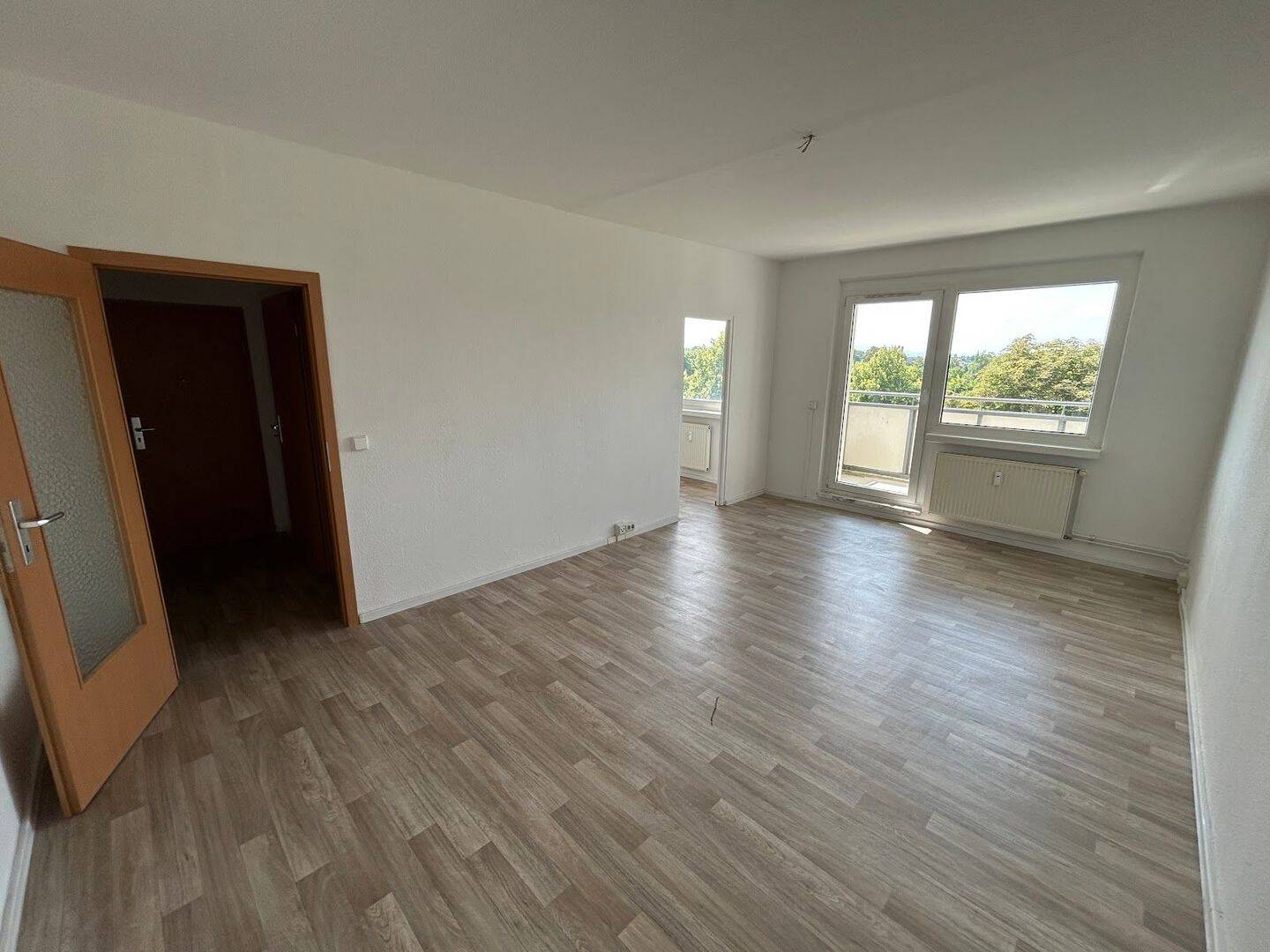Helle 1-Zimmer-Wohnung mit Balkon sucht neuen Mieter!, 38820 Halberstadt