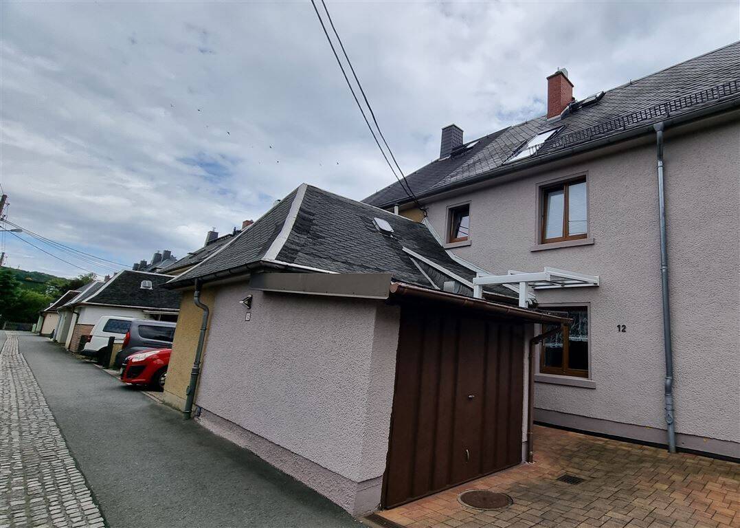 ***Attraktives Einfamilien-Reihenhaus mit Garten, Garage und Kamin in ruhiger Lage von Hohenstein-Ernstthal, 9337 Hohenstein-Ernstthal