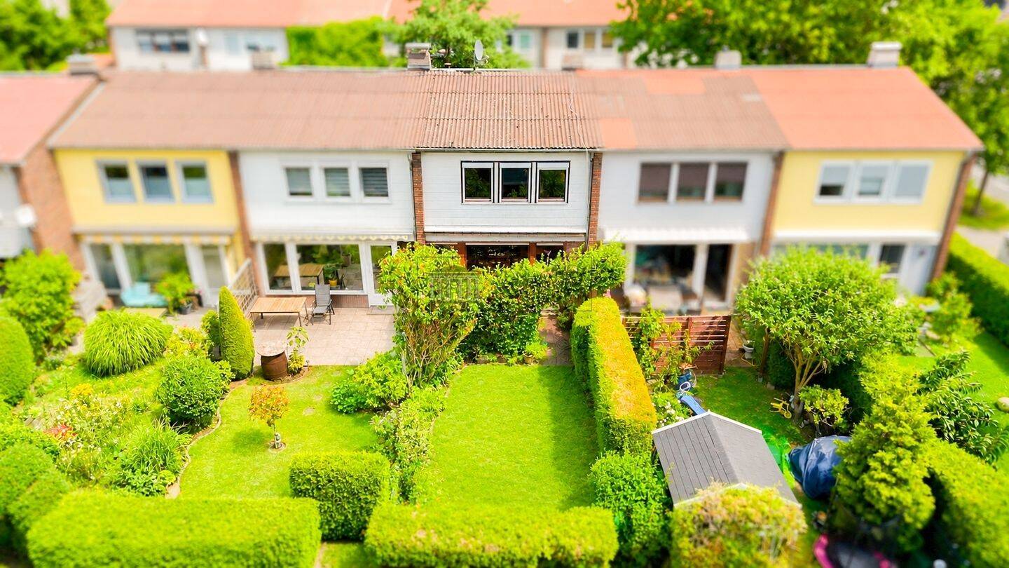 Seltene Gelegenheit: Familienhaus mit Garten in begehrter Lichterfelder Lage, 12209 Berlin (Steglitz-Zehlendorf Lichterfelde)