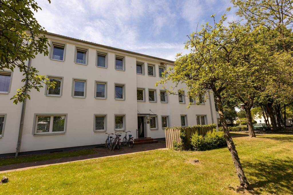 Renovierte 2-Zimmer-Wohnung mit Balkon Oldenburg-Ohmstede!, 26125 Oldenburg (Oldb) (Donnerschwee Etzhorn Nadorst Ofenerdiek Ohmstede)