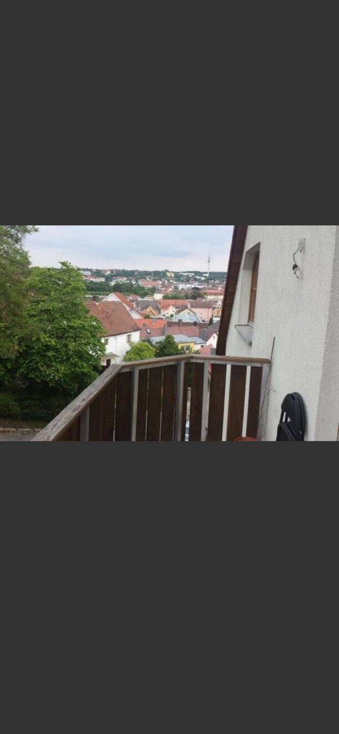 Gemutliche 2-Zimmer-Dachgeschosswohnung mit Balkon in Ansbach-Mitte!, 91522 Ansbach