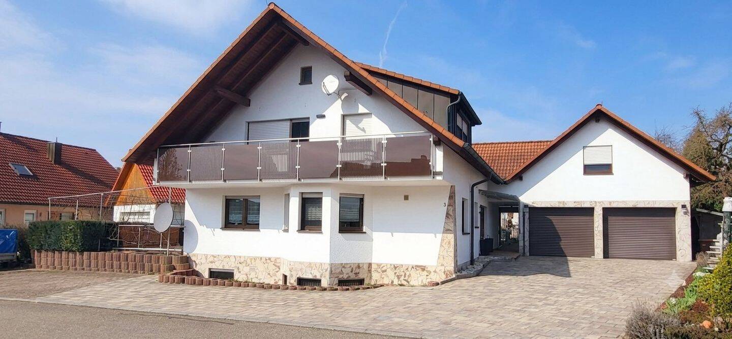 3 Zimmer Wohnung in einem Zweifamilienhaus, 74599 Wallhausen
