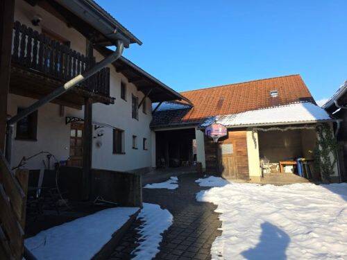Einfamilienhaus mit Anbau, Garagenhaus und Halle in 97461 Hofheim-Rügheim (10630), 97461 Hofheim i. UFr.