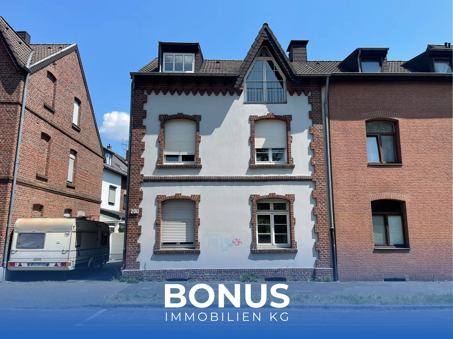 Schickes 3-Fam.-Haus in Viersen * EG + 1. OG frei * SOLL-Rendite ca. 6,56% p.a. oder Eigennutzung, 41748 Viersen
