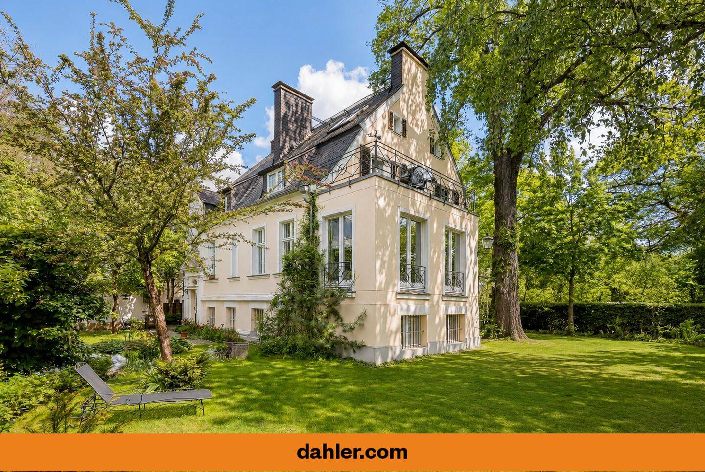 Herrschaftliche Residenz für höchste Wohnansprüche, 12207 Berlin (Steglitz-Zehlendorf Lichterfelde)