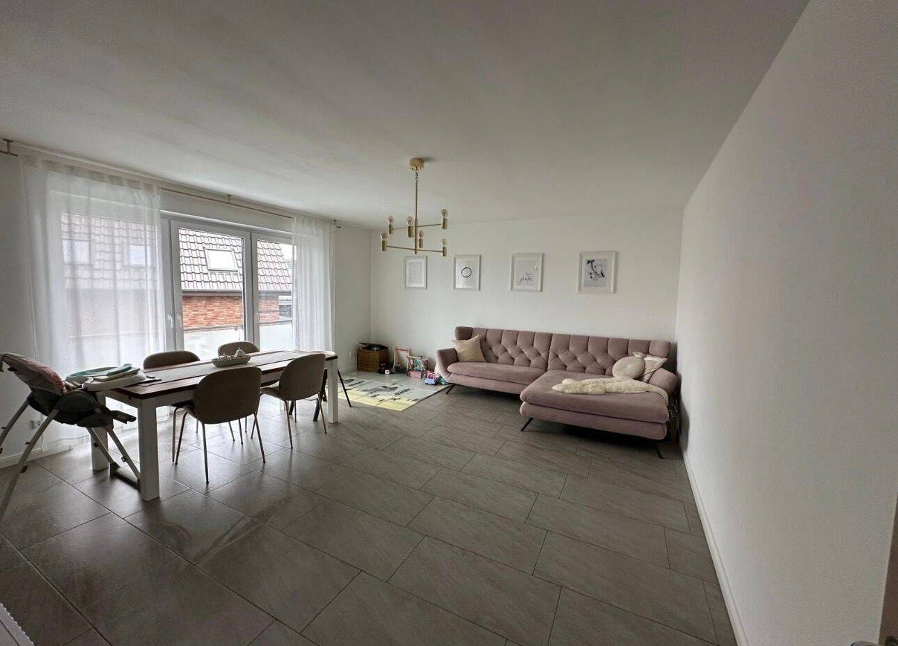 Moderne 4-Zimmer-Wohnung mit großer Dachterrasse in Rietberg, 33397 Rietberg