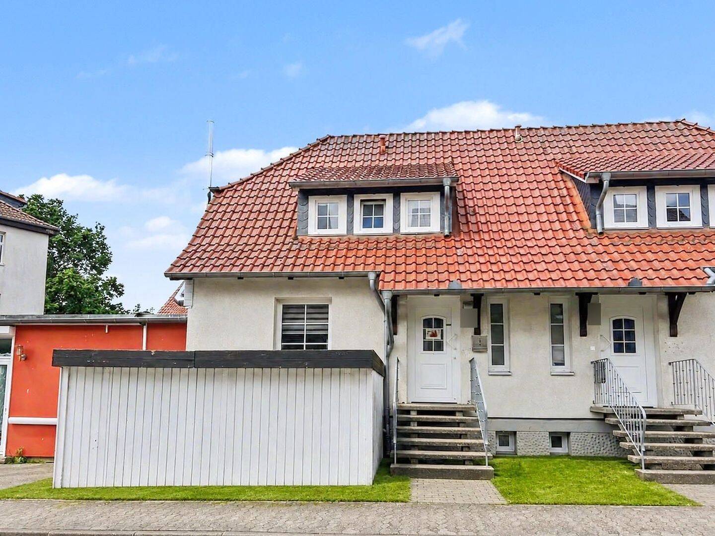 Doppelhaushälfte in beliebter Wohngegend von Braunschweig-Lehndorf, 38116 Braunschweig (Kanzlerfeld Lamme Lehndorf)