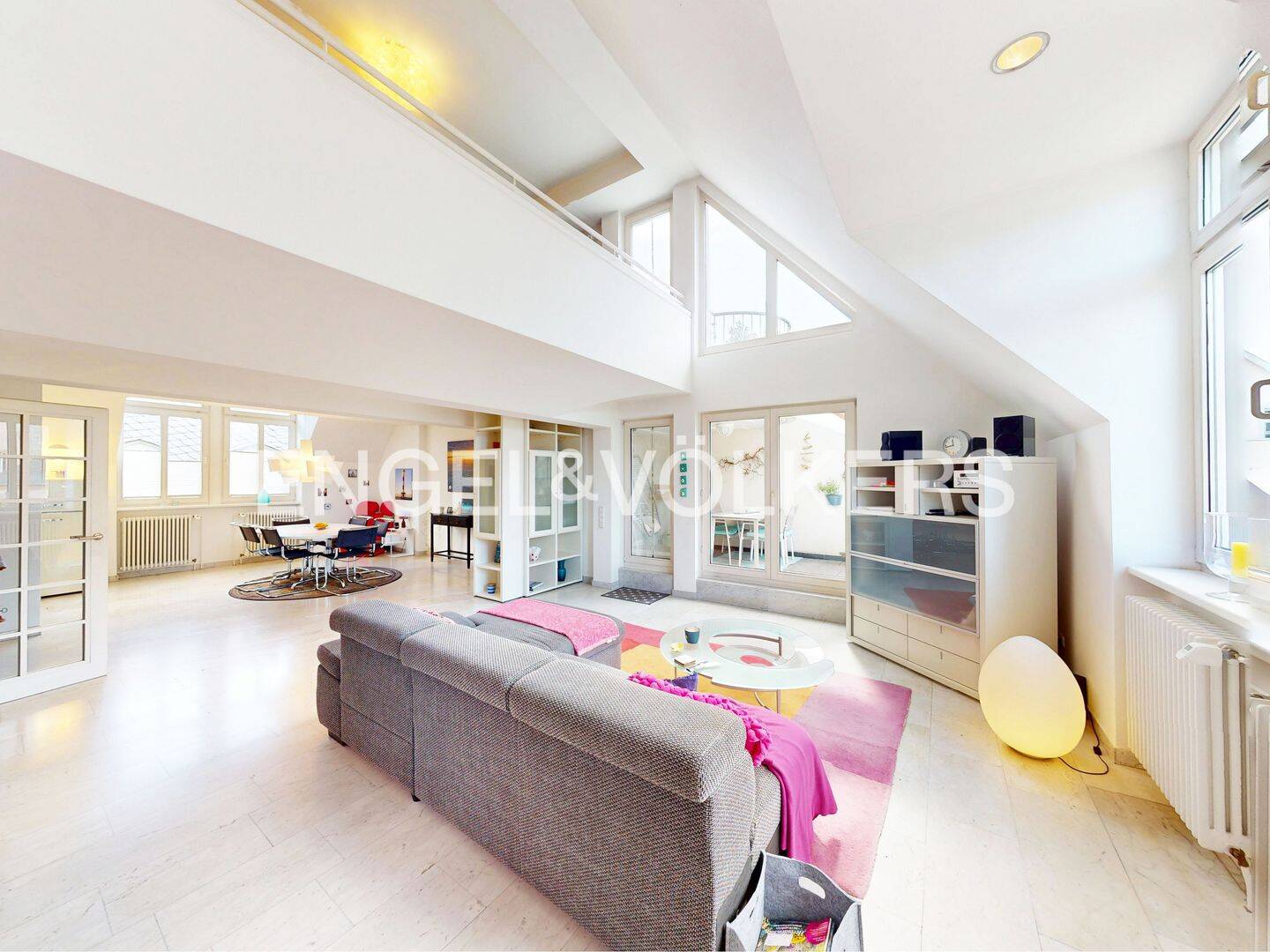 Exklusive Designerwohnung mit Blick auf den Dom, 55116 Mainz (Altstadt Neustadt Oberstadt)