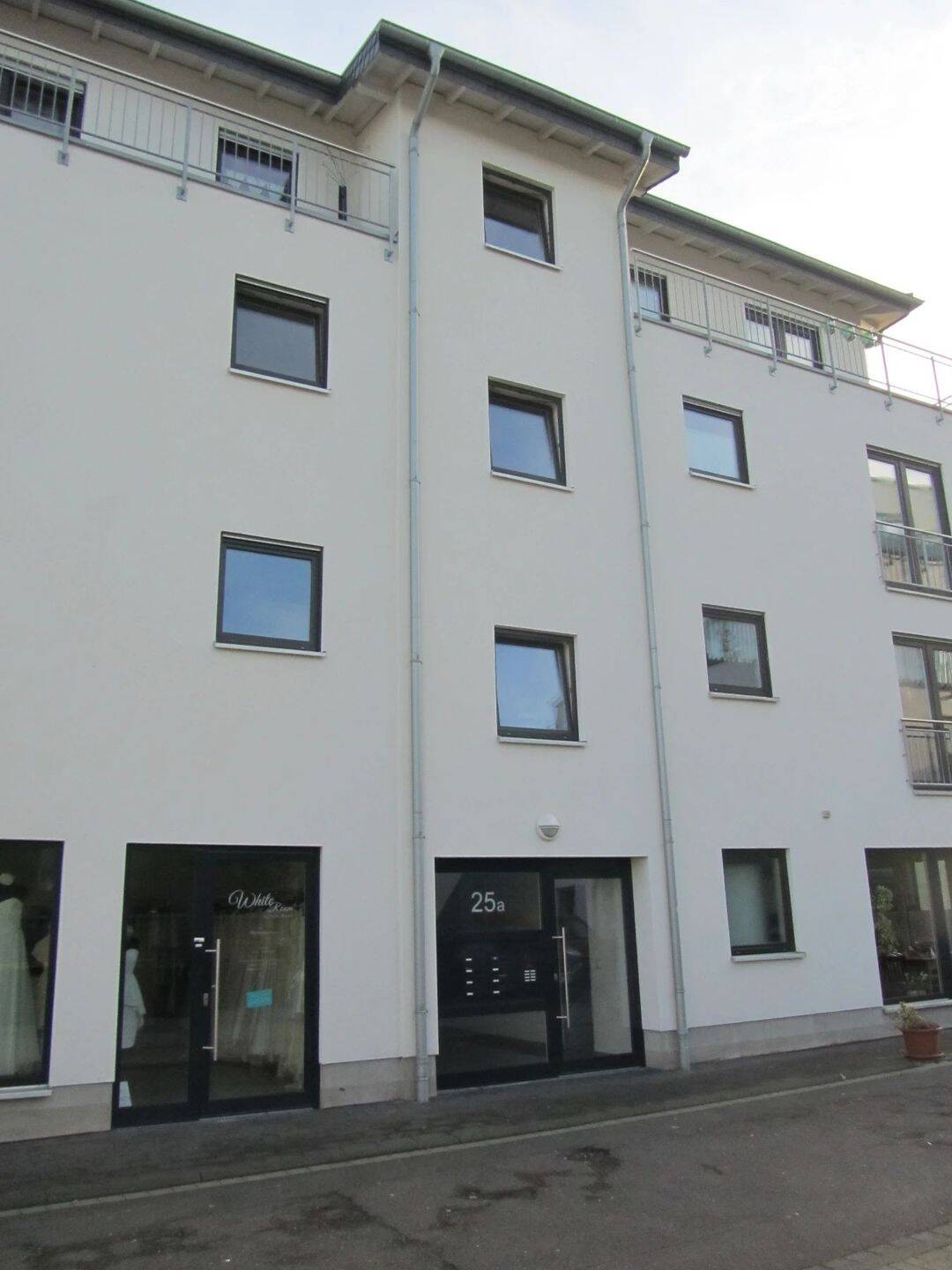 Seniorengerechte Wohung 67 qm mit Balkon, Alfter Ort, 53347 Alfter