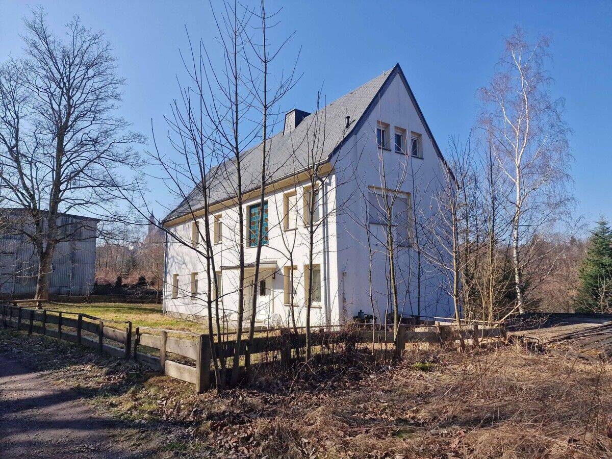 Wohnen und Arbeiten unter einem Dach! Besonderes Objekt in toller Lage!, 8301 Aue-Bad Schlema (Schlema)
