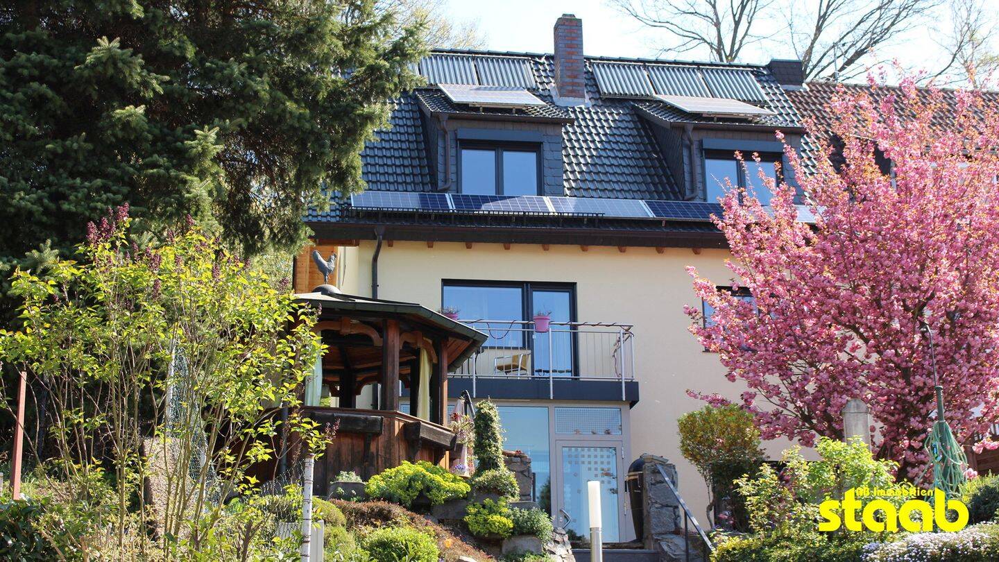 IDYLLISCH WOHNEN IM FAHRBACHTAL *** MODERNE 3-ZIMMERWOHNUNG, 63741 Aschaffenburg (Damm Innenstadt Leider Nilkheim Strietwald)