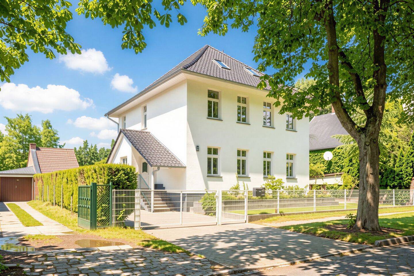 Einfamilienhaus mit Einliegerwohnung nahe Rennbahn Hoppegarten, 15366 Neuenhagen bei Berlin