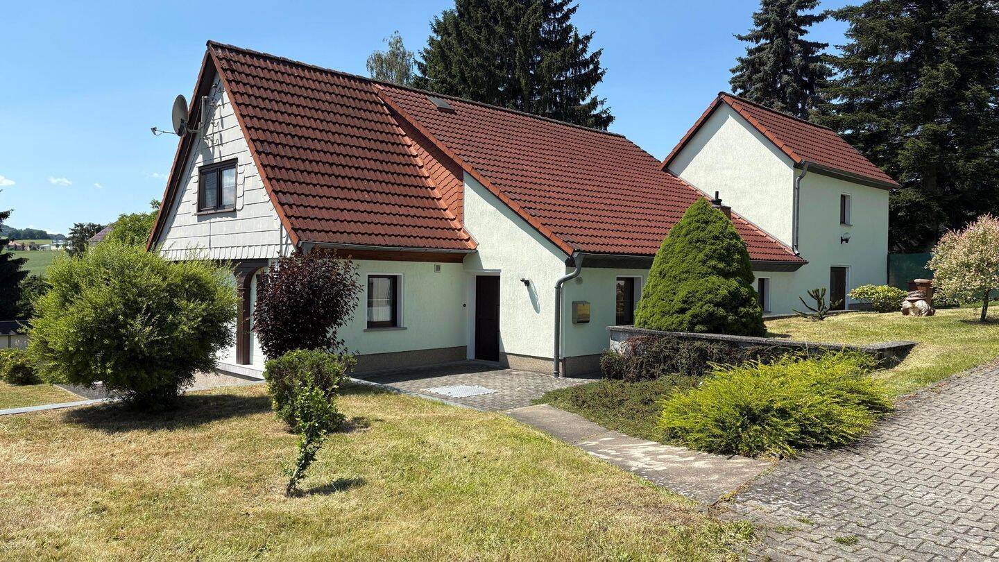 Die perfekte Kulisse für Ihr Zuhause, 2794 Leutersdorf