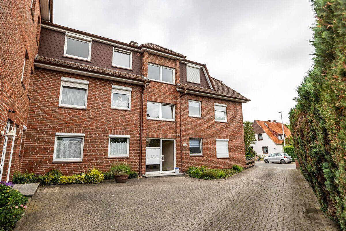 *** TOP gepflegte MAISONETTE WOHNUNG mit LOGGIA in RUHIGER LAGE mit STELLPLATZ und KELLERRAUM ***, 27753 Delmenhorst (Bungerhof Deichhorst Dwoberg/Ströhen Mitte)