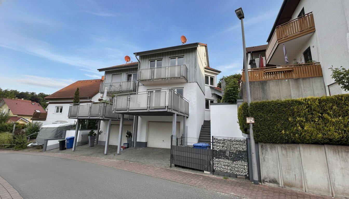 Schöne Doppelhaushälfte mit Garage in Reichelsheim!, 64385 Reichelsheim (Odenwald)