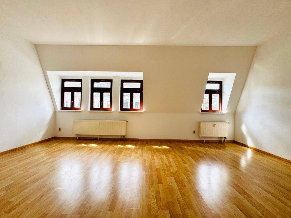 attraktive 2 Raum Wohnung im DG +++TOP+++ citynah in Anger-Crottendorf, 4318 Leipzig (Anger-Crottendorf Sellerhausen-Stünz)