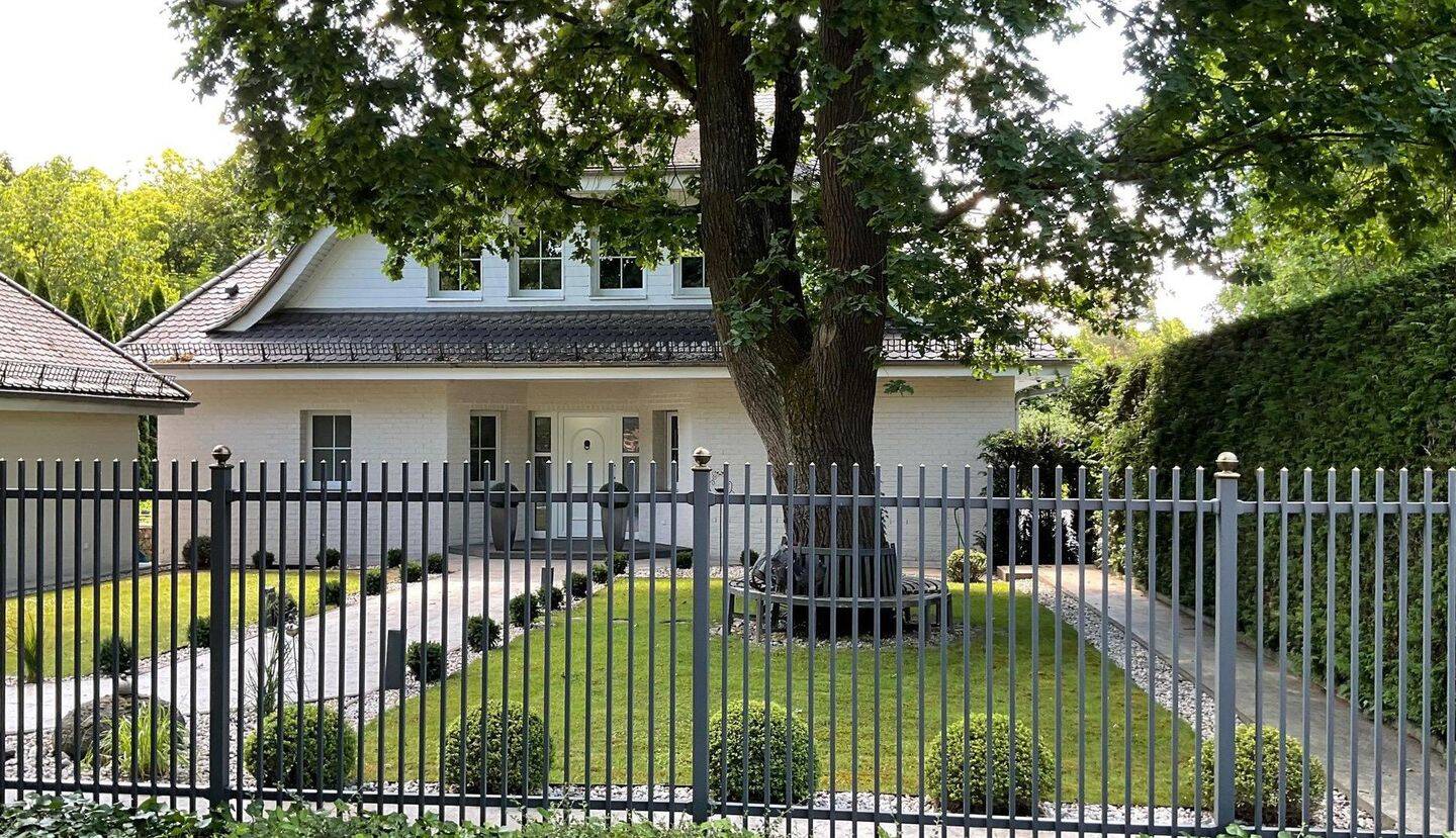 Repräsentative Premium-Villa auf 2.300 qm Parkgrundstück in bester Lage von Glienicke, 16548 Glienicke/Nordbahn