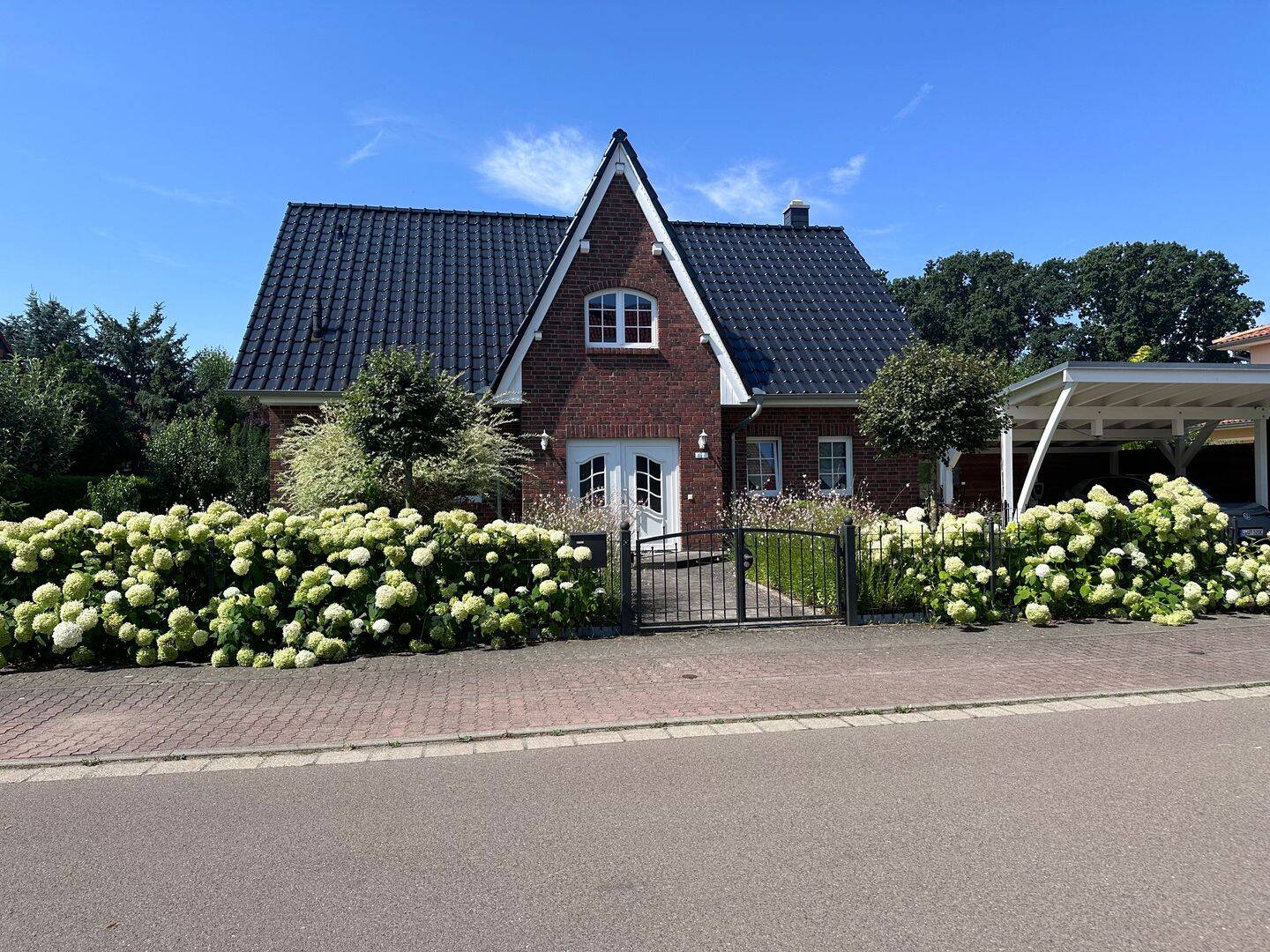 Hochwertiges Einfamilienhaus in Seenähe, 4420 Markranstädt