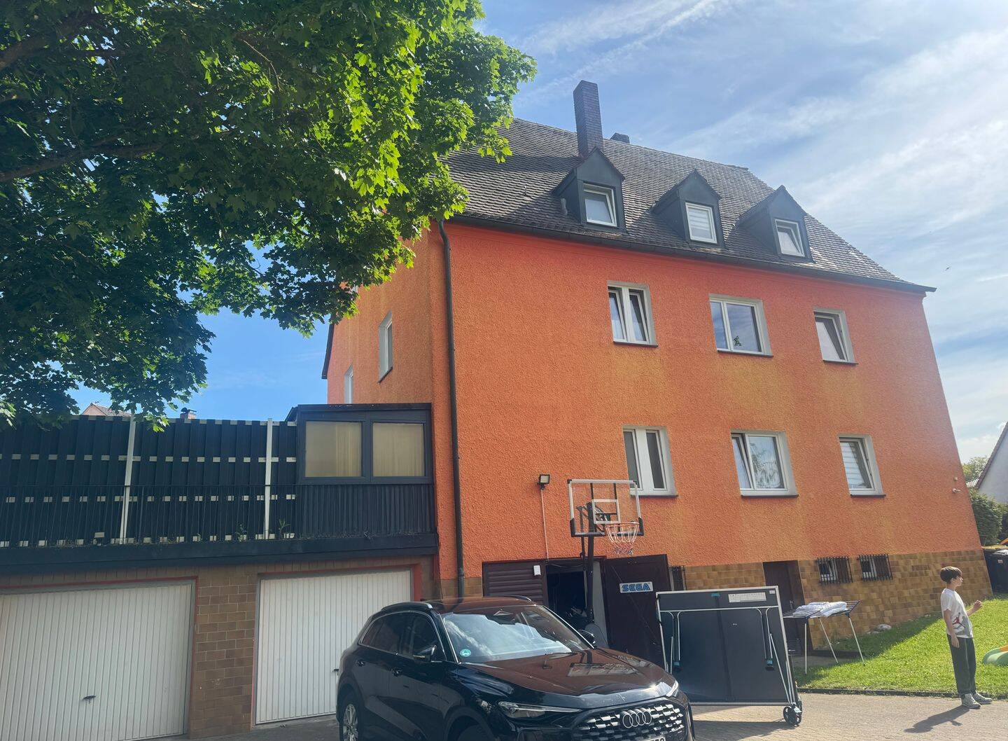 Sehr gepflegtes 3 Familienhaus im Herzen Cadolzburgs, 90556 Cadolzburg
