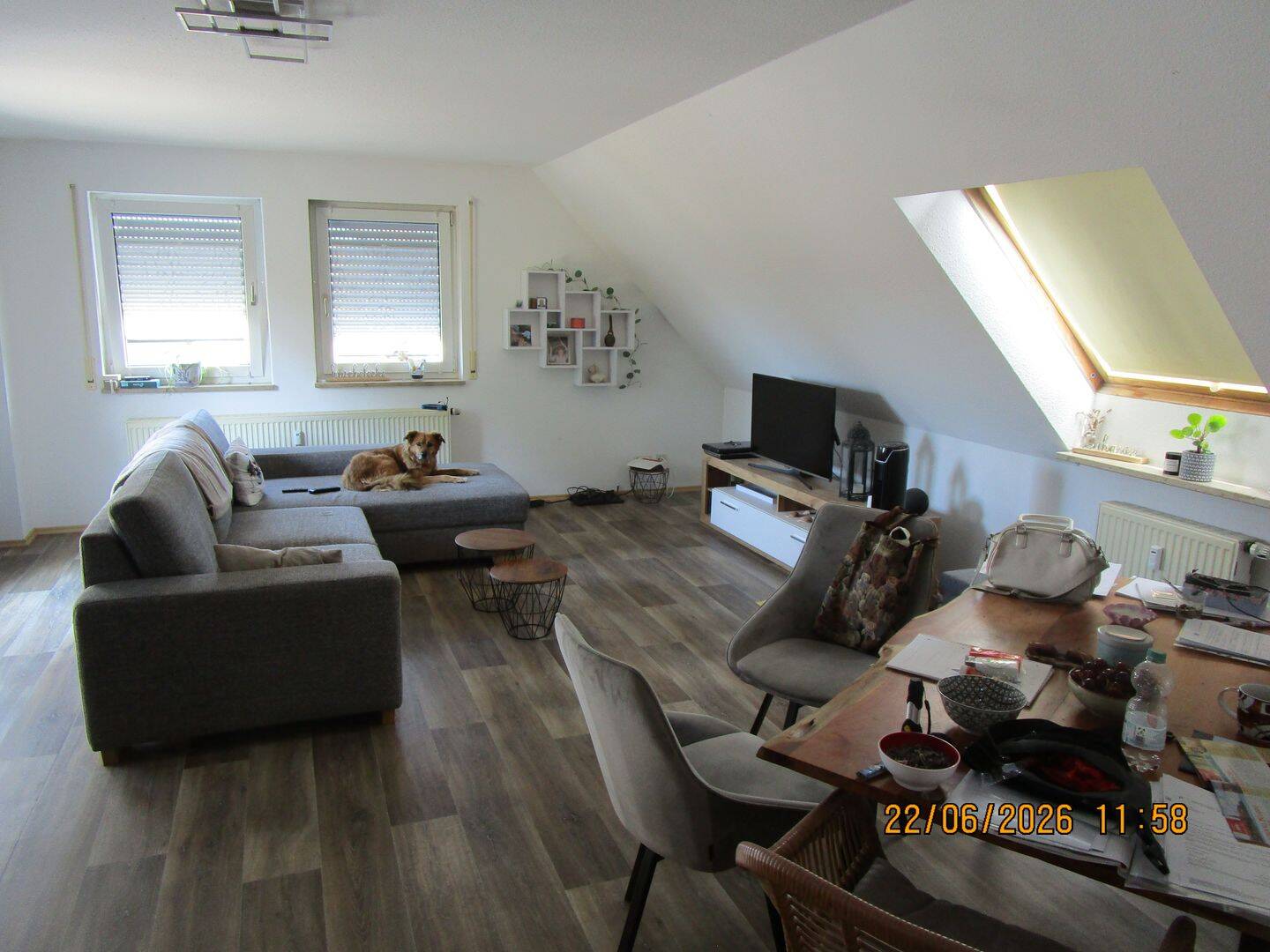 Attraktive 3 Zimmer Dachgeschoßwohnung m. Loggia (ca. 80m² Wfl.) in Nürnberg / Eibach z. vermieten. Haustiere erlaubt!, 90451 Nürnberg (Eibach Hafen Maiach Reichelsdorf Röthenbach bei Schweinau)