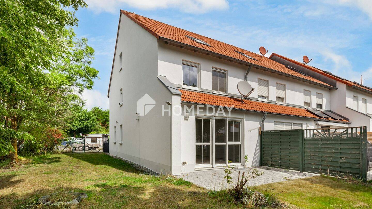Renoviertes Reihenmittelhaus mit Garten, Terrasse und zwei Stellplätzen in Bamberg, 96050 Bamberg (Bamberg)