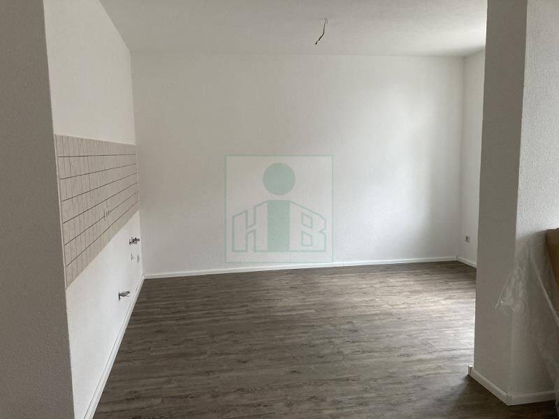2-Raum-Wohnung im amerikanischen Wohnstil mit kleiner Terrasse auf der Clara-Zetkin- Straße zu vermieten!, 2625 Bautzen