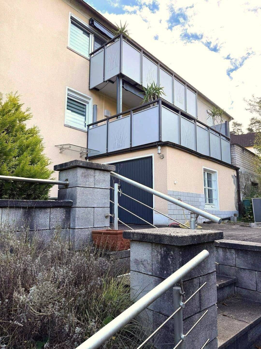 Gepflegte Doppelhaushälfte mit Einbauküche und schönem Garten, 91233 Neunkirchen a. Sand