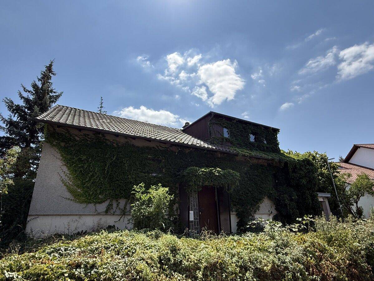 EINFAMILIENHAUS IN FELDRANDLAGE, 74081 Heilbronn (Horkheim Klingenberg Sontheim)