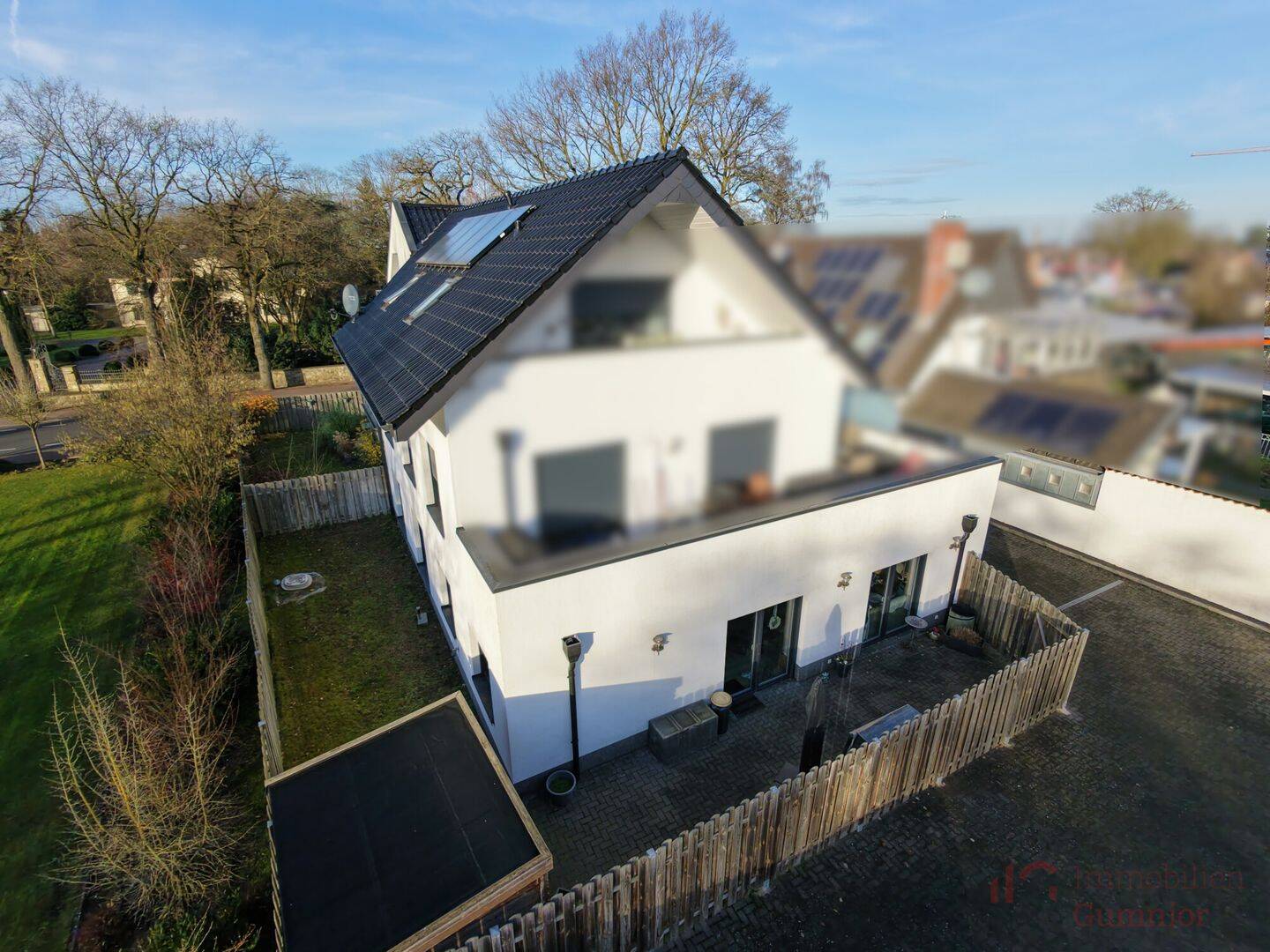 IMMOBILIEN GUMNIOR präsentiert: Ebenerdig! Neuwertig! Sofort bezugsfrei! Moderne 3-Zimmer-Erdgeschosswohnung mit PKW Stellplatz, Einbauküche und Garte, 48480 Spelle
