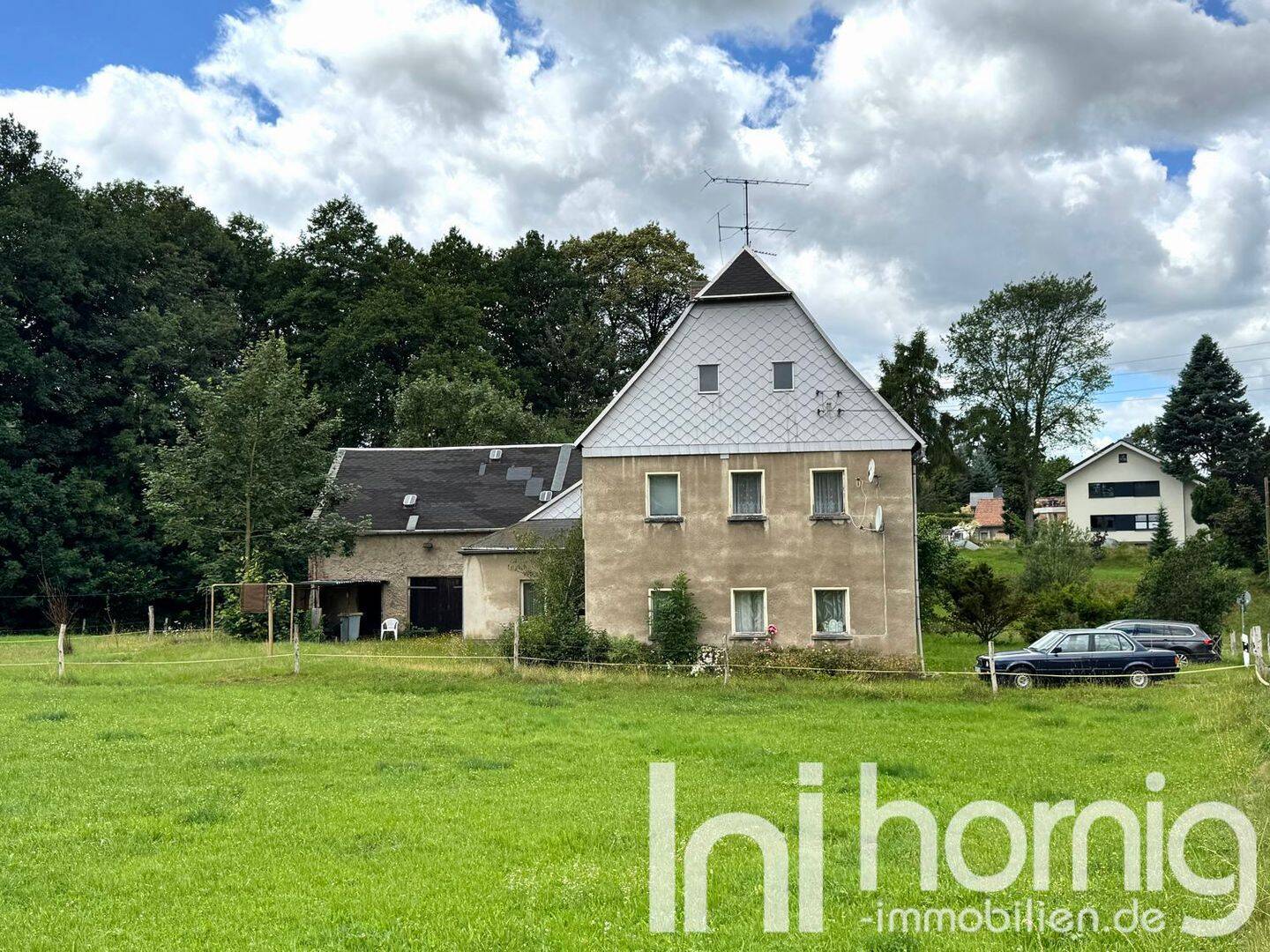Älteres Wohnhaus mit antiken Eichentüren sucht neuen Eigentümer, 2730 Ebersbach-Neugersdorf