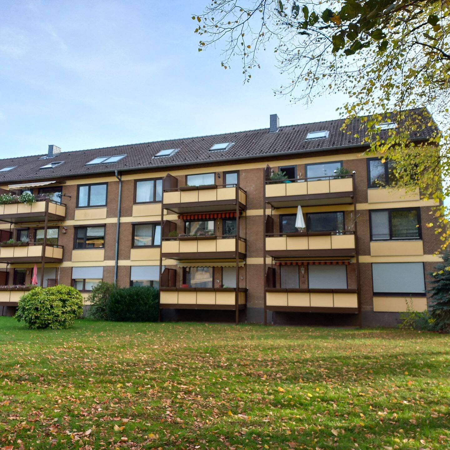 Helle 3-Zimmer Maisonettewohnung in Monheim-Baumberg, 40789 Monheim am Rhein