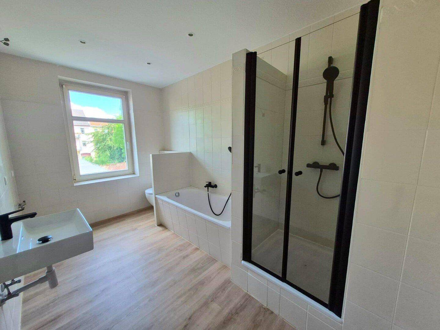 Helle, frisch renovierte 3-Raum Wohnung in attraktiver Lage von Zwenkau, 4442 Zwenkau