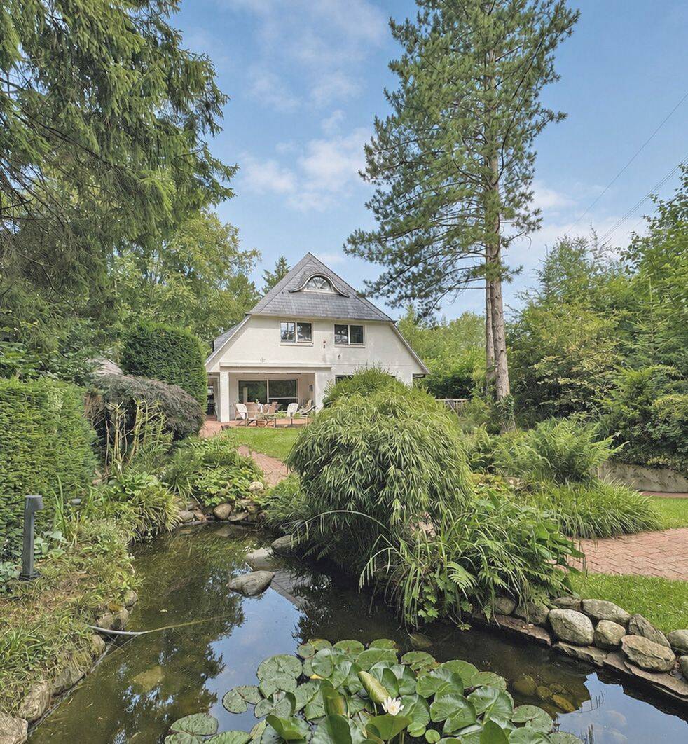 Architektenhaus auf großem Grundstück, 22359 Hamburg (Wandsbek Bergstedt Rahlstedt Volksdorf)