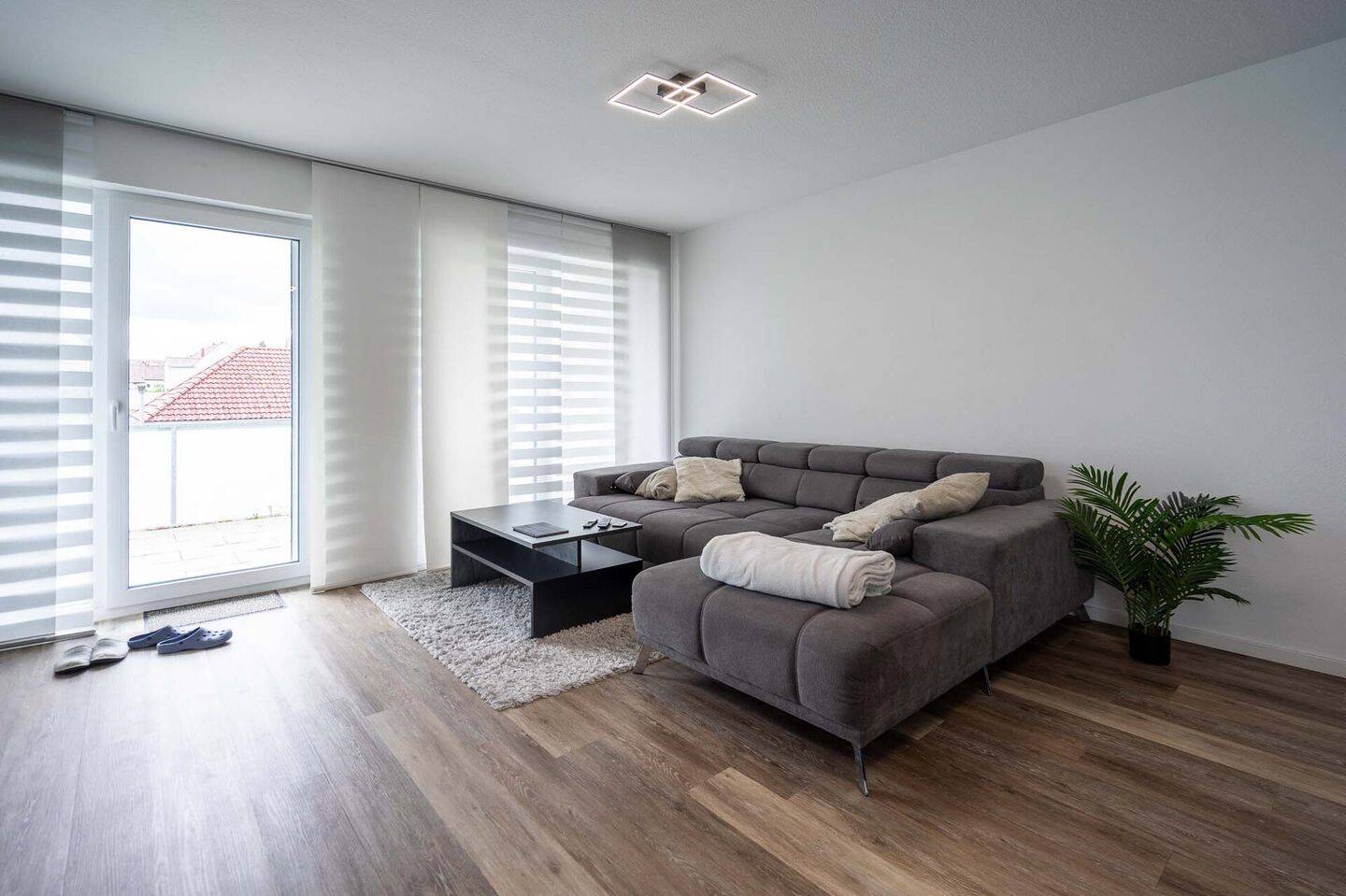 Neuwertige 3,5-Zimmer-Wohnung in KfW-55-Bauweise, 89150 Laichingen