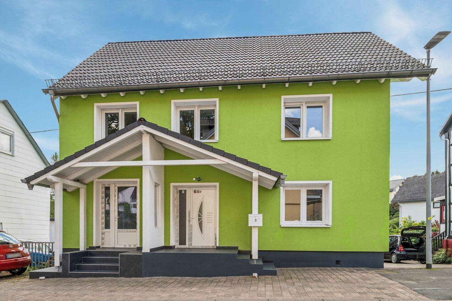Geräumiges kernsaniertes Einfamilienhaus in Heidenrod Laufenselden, 65321 Heidenrod