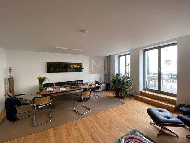 ***im Herzen von Nürnberg helle 4 Zimmer Wohnung mit Dachterrasse***, 90402 Nürnberg (Gleißbühl Lorenz Tafelhof Tullnau Wöhrd)